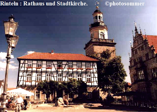 Rinteln : Rathaus und Stadtkirche.            photosommer