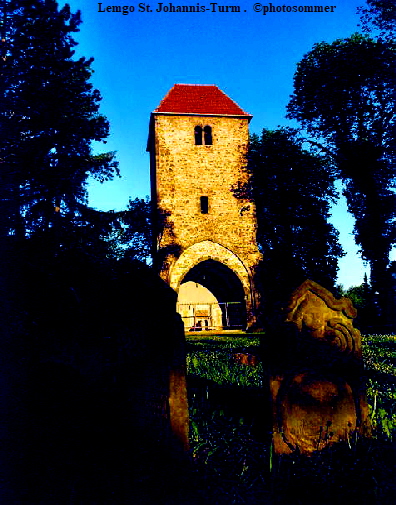 Lemgo St. Johannis-Turm .  photosommer