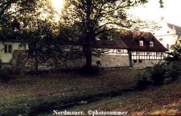 Nordmauer.  photosommer