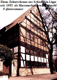 Ehem. Zehntscheune aus Schieder in Lippe 
seit  1952  als Museumsbau neu in Detmold.
     photosommer